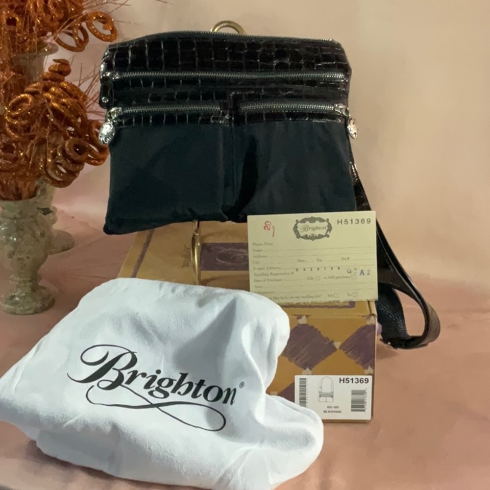 BRIGHTON *NIB* - Go Go Messenger Crossbody
